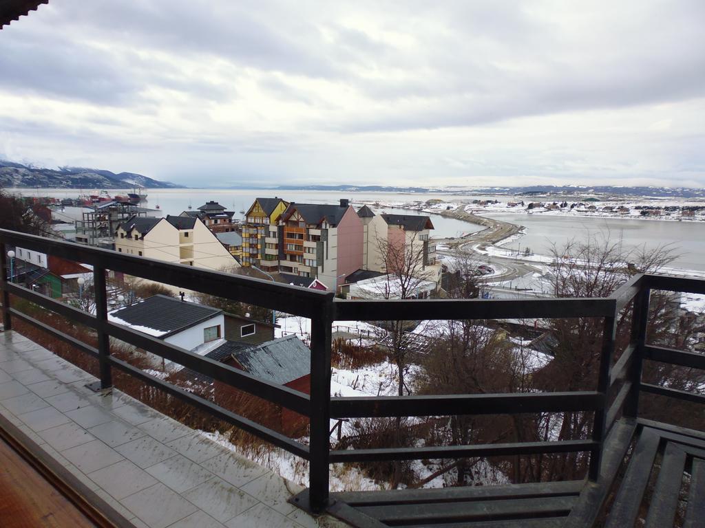 Hosteria Residencia Linares Ushuaia Exterior foto